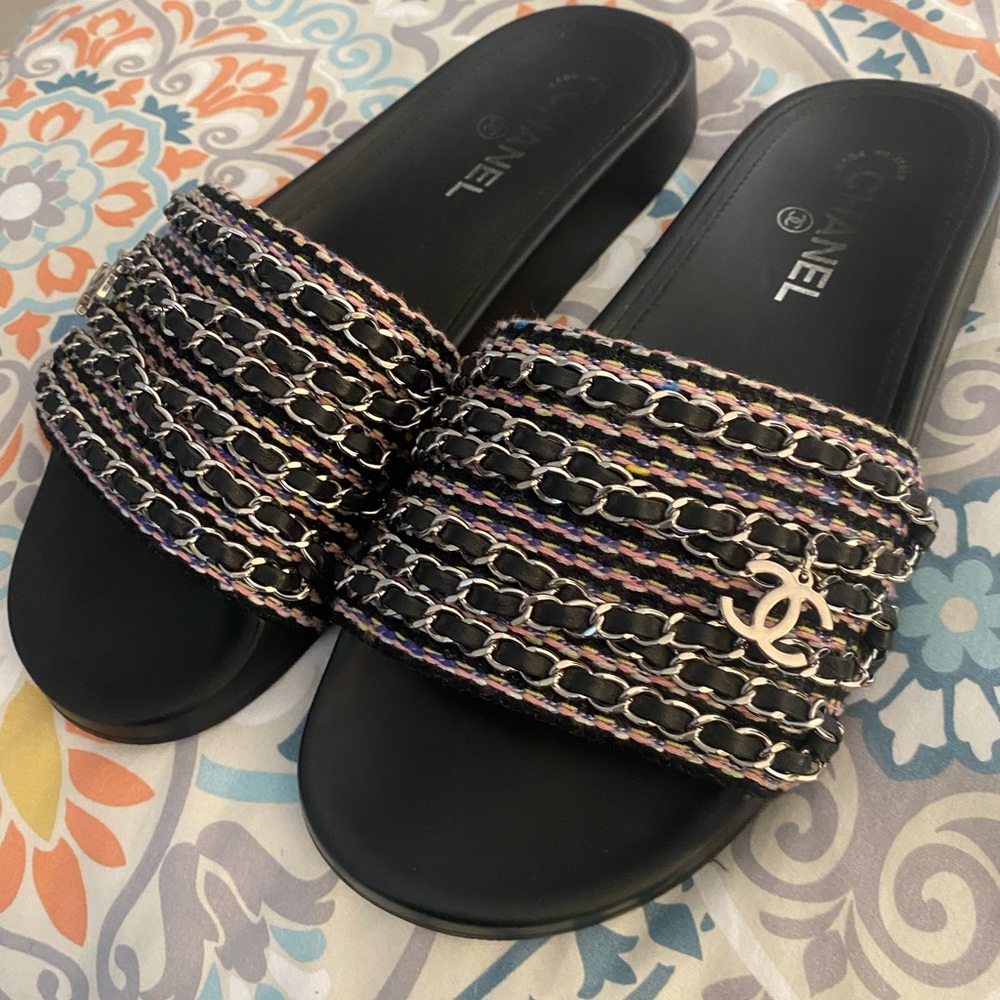 SOLD* EUC black Chanel Tropiconic slides sandals with tweed and silver detail